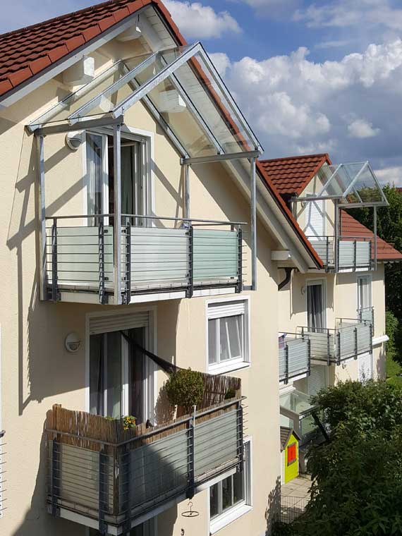 Referenz Balkon- und Treppenkonstruktion